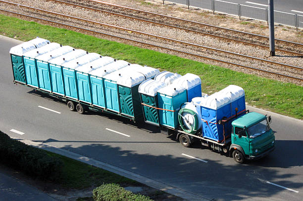 Portable Toilet Options We Offer in Carrollton, MO
